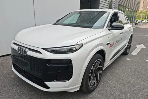 Audi Q6L e-tron 2025