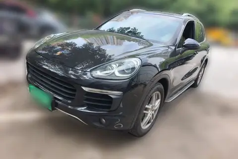 Porsche Cayenne 2016
