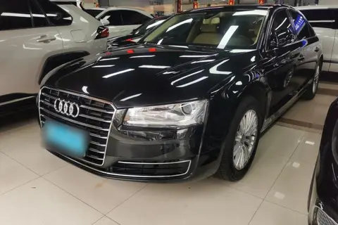 Audi A8 2014
