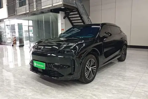 Lynk & Co 08 EM-P 2023