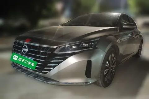 Nissan Teana 2023
