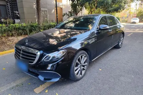 Mercedes-Benz E-Class 2018