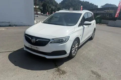 Buick GL6 2020
