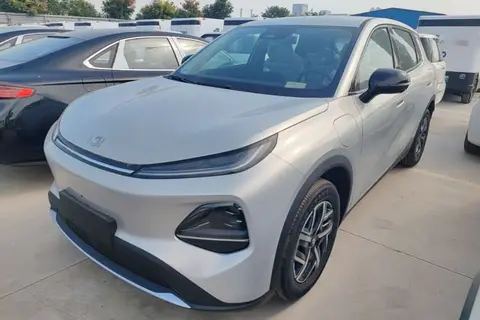 Changan Qiyuan Q05 2026