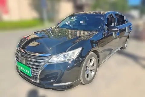 Toyota Crown 2017