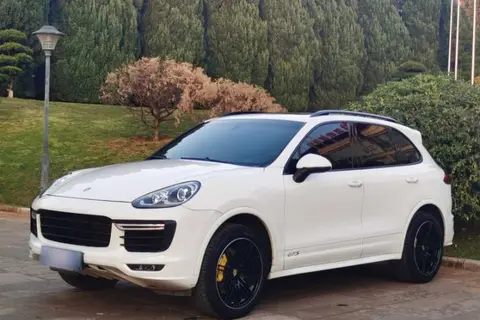 Porsche Cayenne 2015