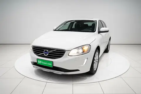 Volvo XC60 2015