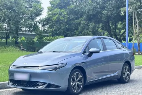 XPeng P5 2023