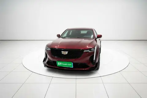 Cadillac CT4 2021