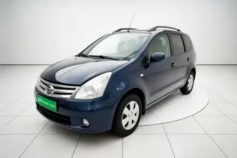 Nissan Livina 2012