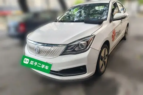Dongfeng E70 2019