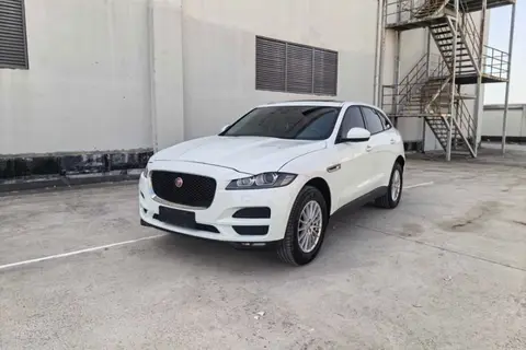 Jaguar F-PACE 2016