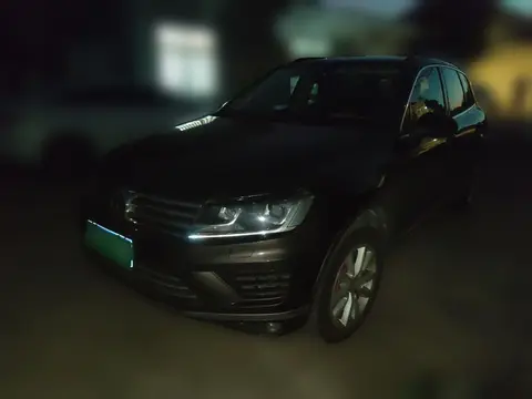 Volkswagen Touareg 2015