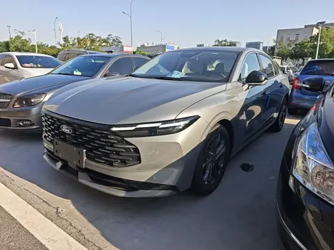 Ford Mondeo 2025