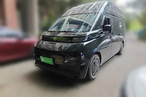 Farizon (Remote) Super VAN 2025