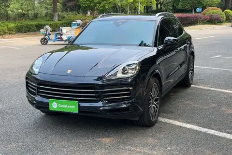 Porsche Cayenne 2020