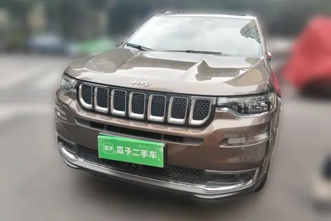Jeep Grand Commander 2018