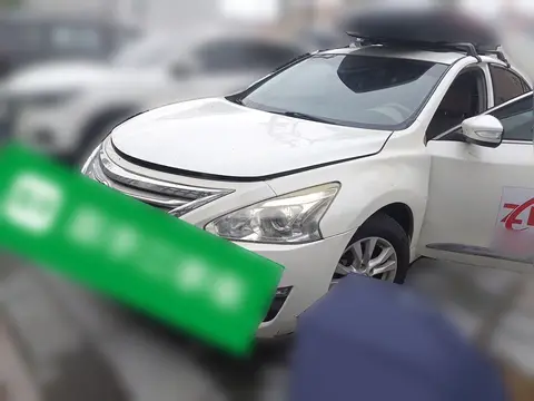 Nissan Teana 2015