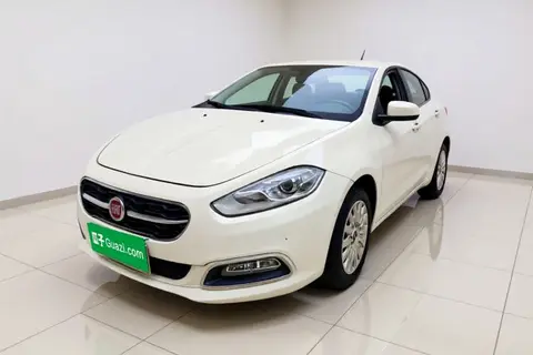 Fiat Viaggio 2015