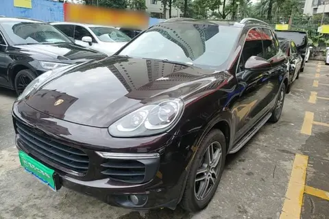 Porsche Cayenne 2016
