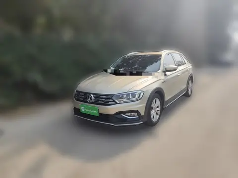 Volkswagen C-TREK 2017