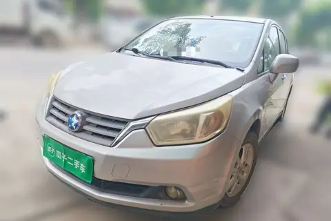 Venucia R50 2014
