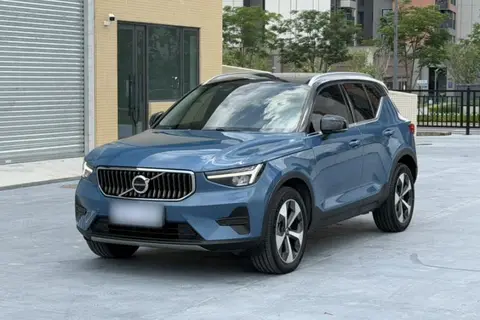 Volvo XC40 2022
