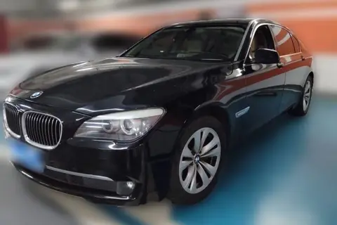 BMW 7 Series 2011