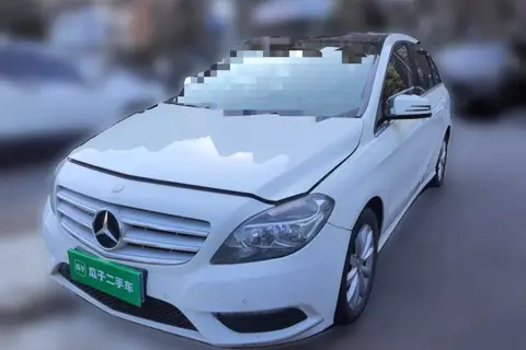 Mercedes-Benz B-Class 2013