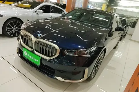 BMW 5 Series 2024