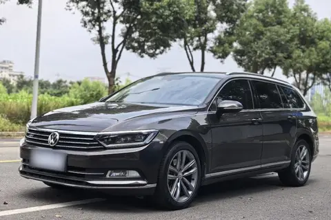 Volkswagen Variant 2016