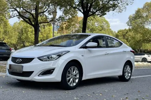 Hyundai Elantra Langdong 2017