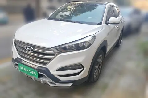 Hyundai Tucson 2015