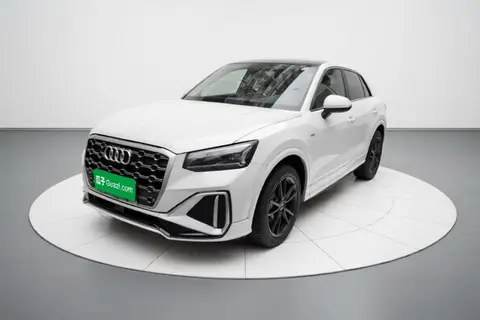 Audi Q2L 2022