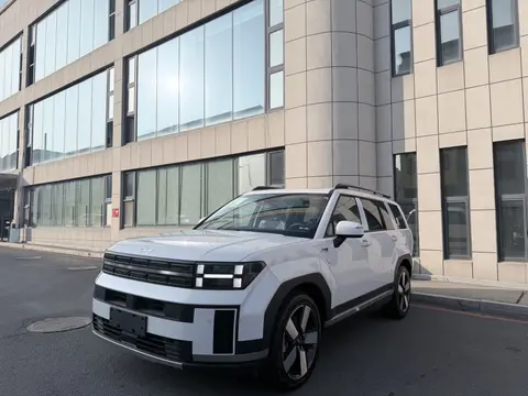Hyundai Santa Fe 2025