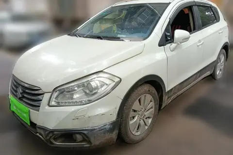 Suzuki S-Cross 2015