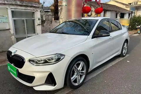 BMW 1 Series 2022
