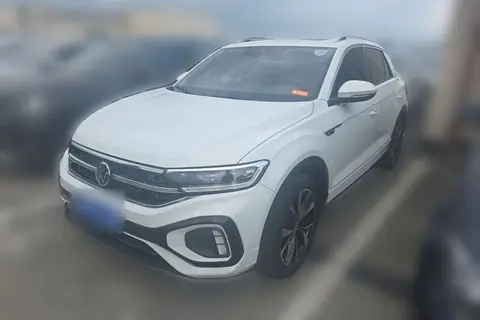 Volkswagen T-ROC 2023