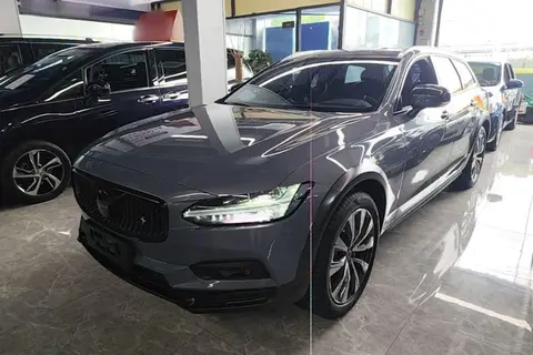 Volvo V90 2021