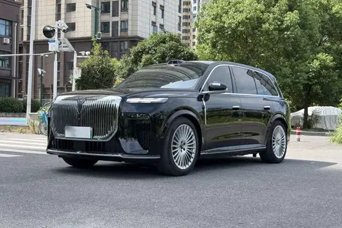 Voyah Taishan 2025