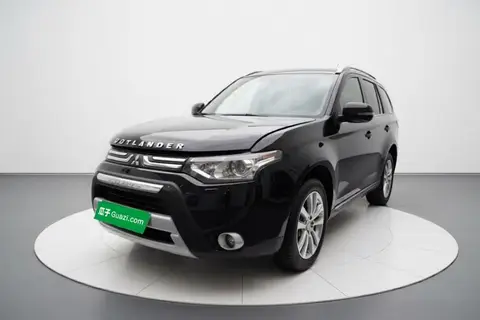 Mitsubishi Outlander 2014