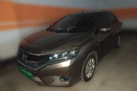 Honda Greiz 2016