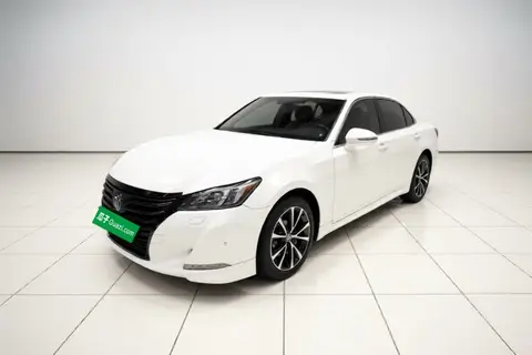 Toyota Crown 2019