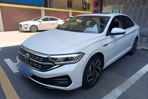 Volkswagen Sagitar 2022