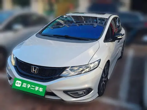 Honda Jade 2015