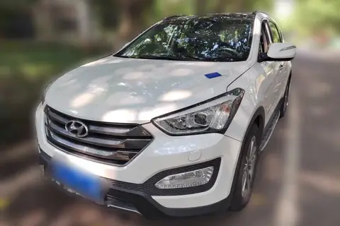 Hyundai Santa Fe 2013