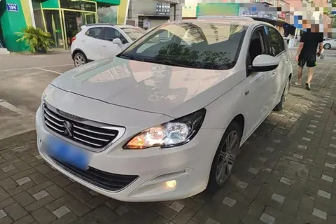 Peugeot 408 2015