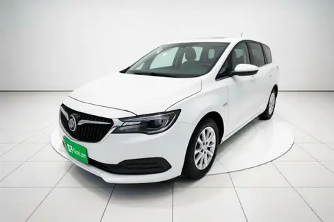 Buick GL6 2019