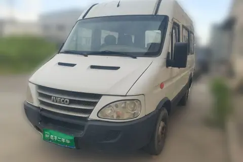 Iveco Turin 2012