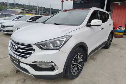 Hyundai Santa Fe 2016